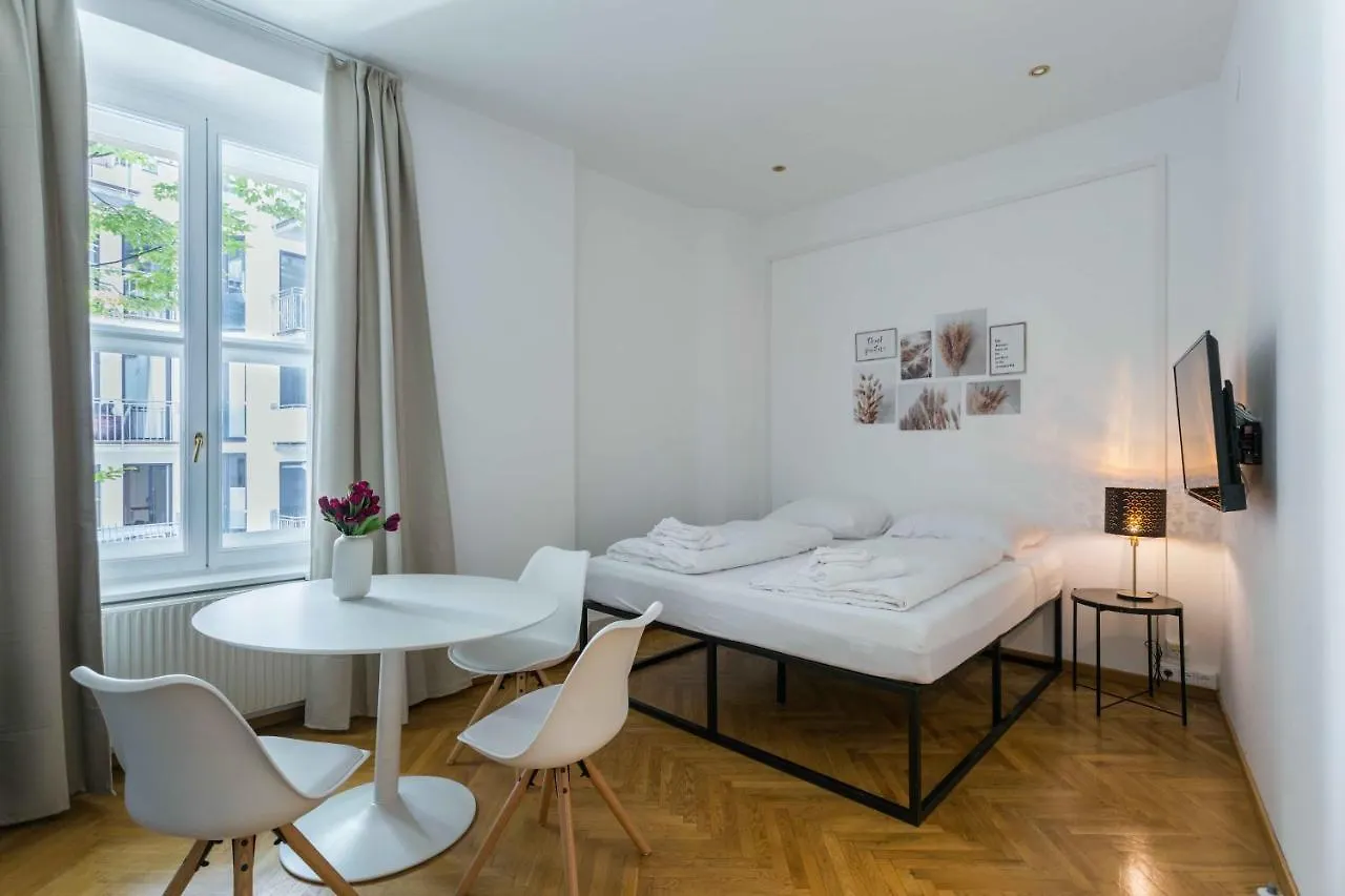 Beautiful Apartment City Center 4 Wien